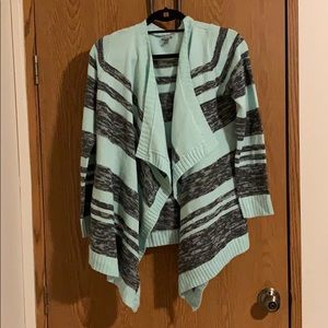 Adorable Charolette Russe Sweater. Sz M Worn 2x